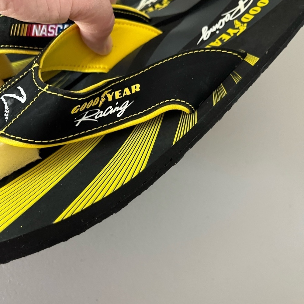 NASCAR Goodyear Racing Flip Flops - Picture 2 of 6